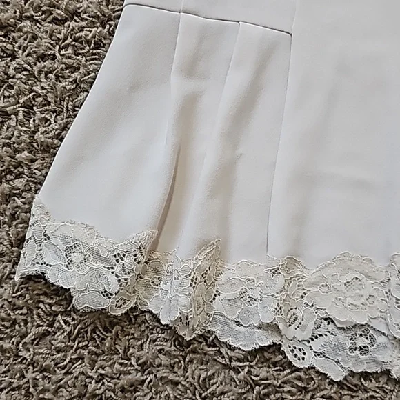 Rebecca Taylor Top Crepe Lace Inset Blouse Scallop Vneck Sz 10 Pleats Peplum - Picture 6 of 8